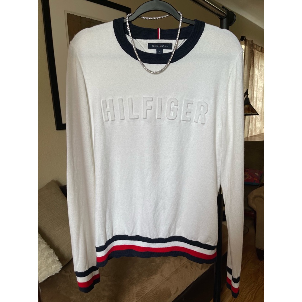 Tommy Hilfiger sweater